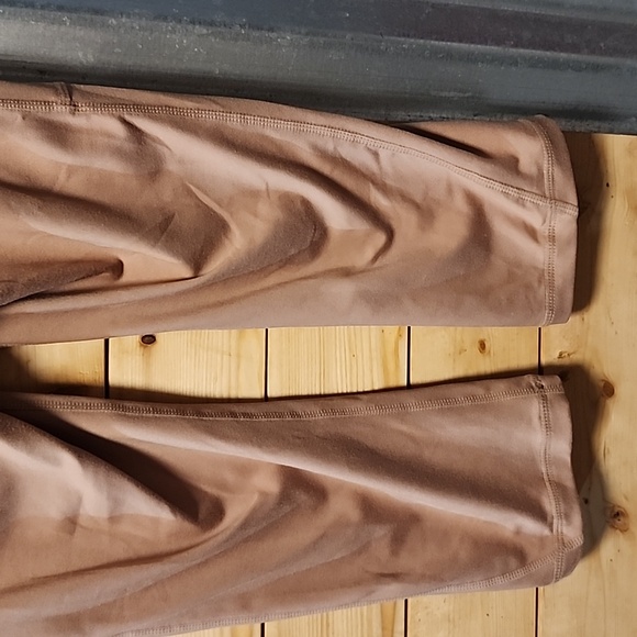 FP Movement By Free People Capri Size XS NWOT - Picture 2 of 9